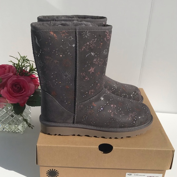 UGG Classic Zodiac Short Boots - Picture 2 of 8